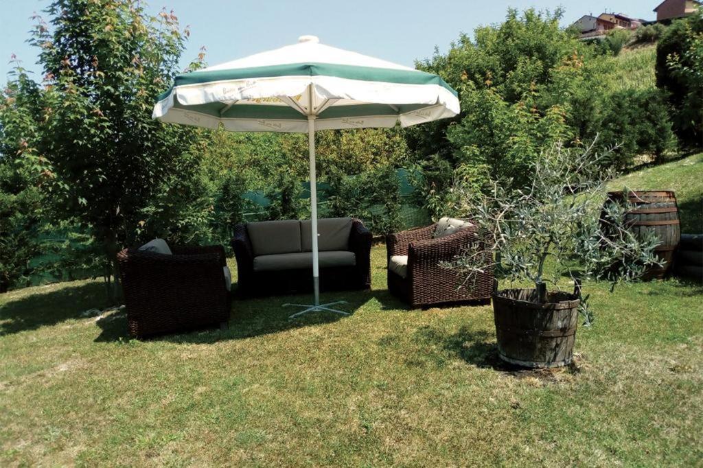 B&B La Dolce Vita Priocca 외부 사진