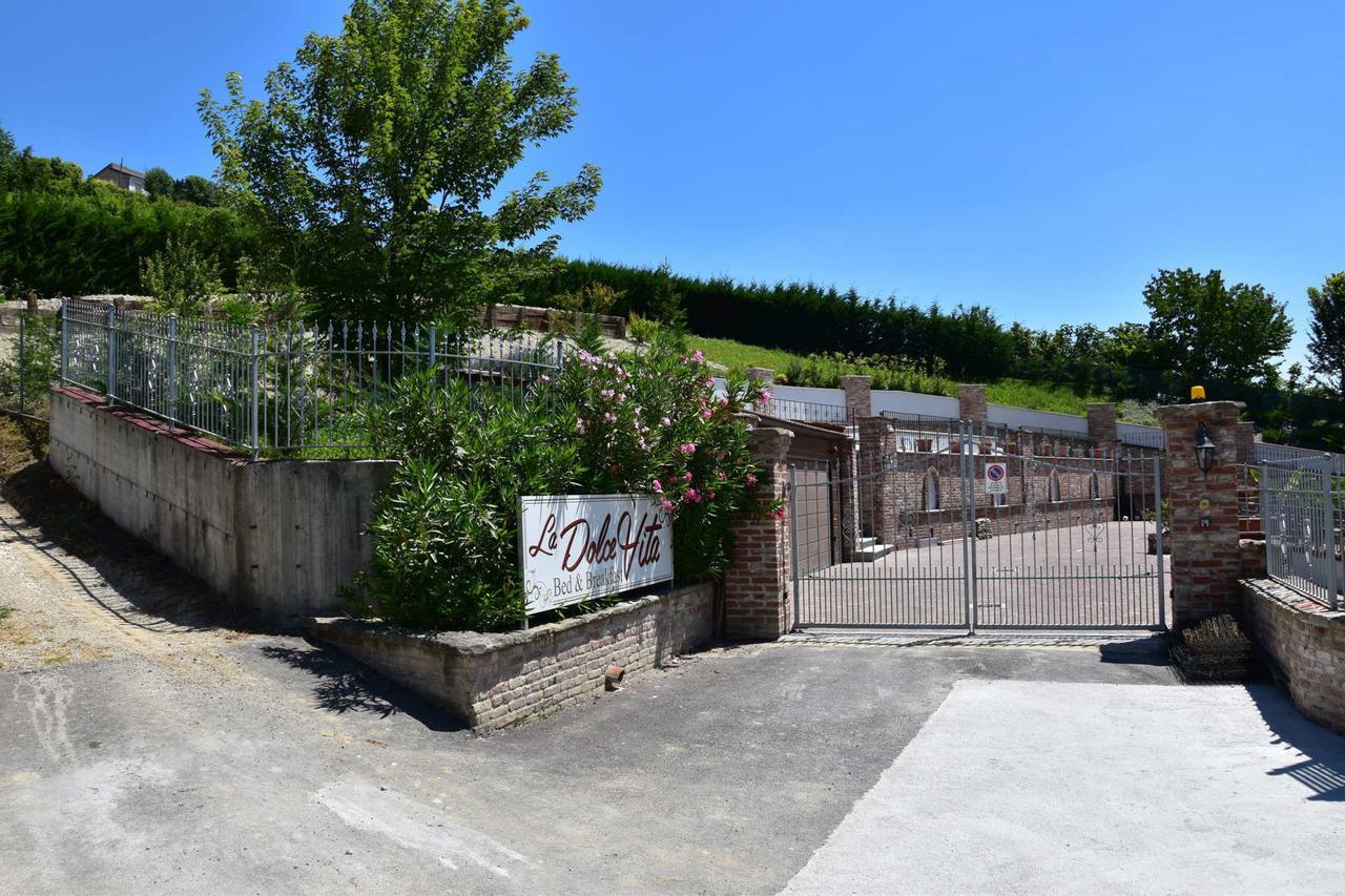B&B La Dolce Vita Priocca 외부 사진