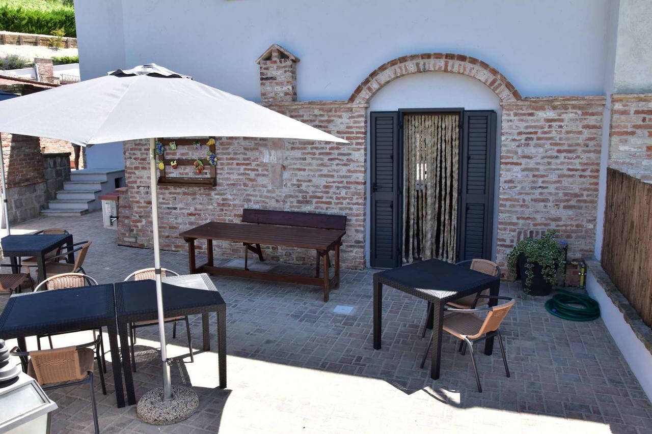 B&B La Dolce Vita Priocca 외부 사진